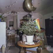 Act normal – A complete description of the universe