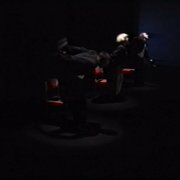 ...entendre encore...