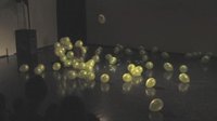Ballongdans, Fotograf: Stillbild från video