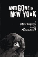 <p>Bokomslag: <em>Antigone in New York</em></p>